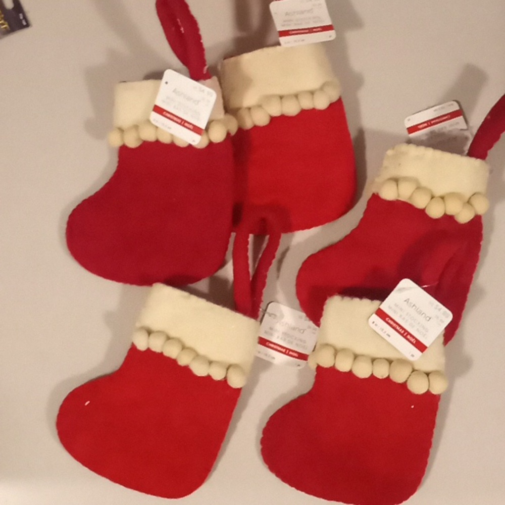 Ashland 6" Christmas Stockings Set -5  NWT